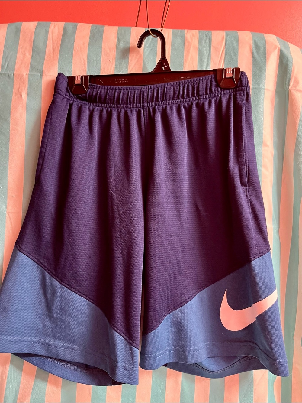 Nike teen boys Navy & Light Blue Athletic Shorts